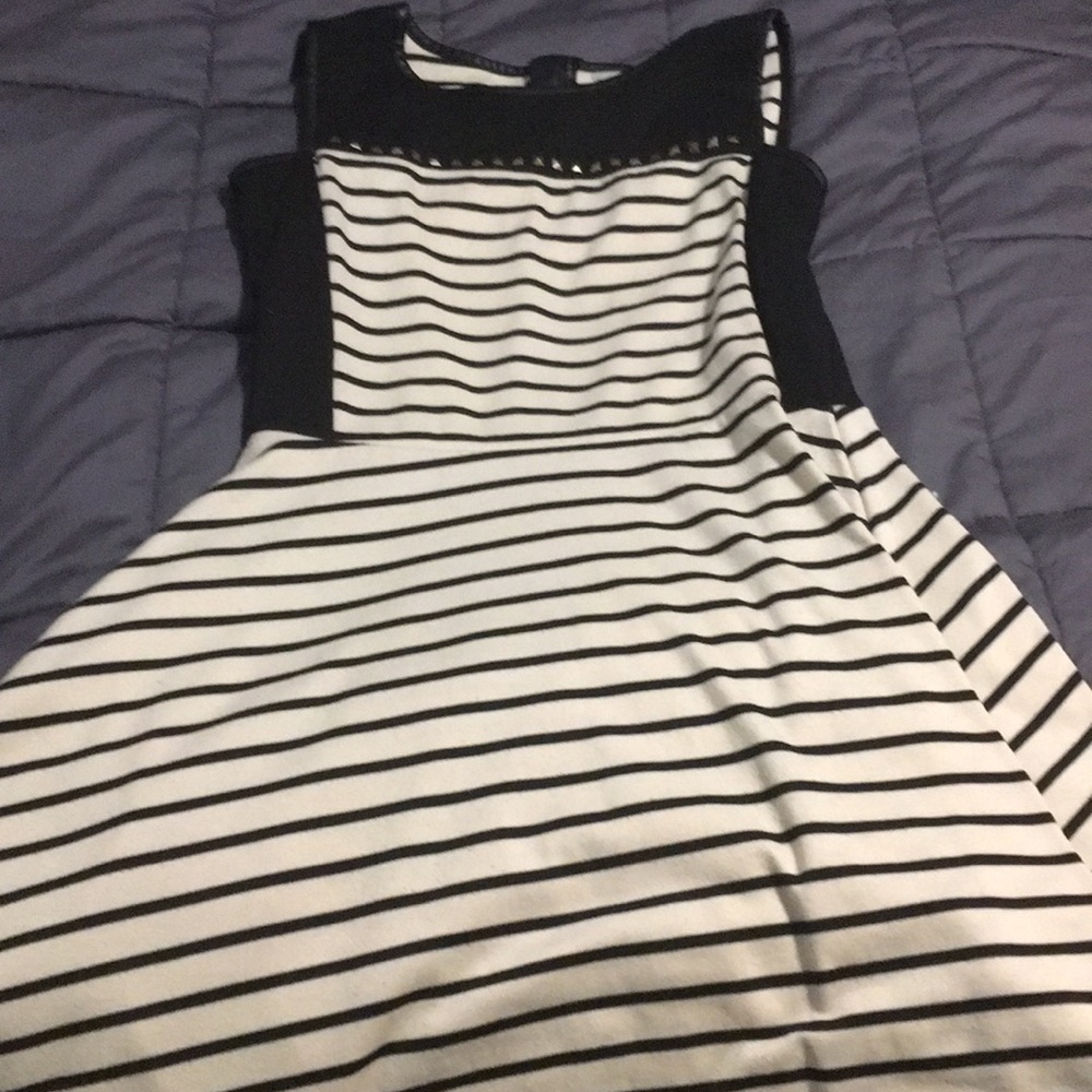 Black and white girls dress